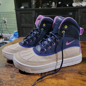 Big Kids' Nike Woodside 2 High ACG Boots